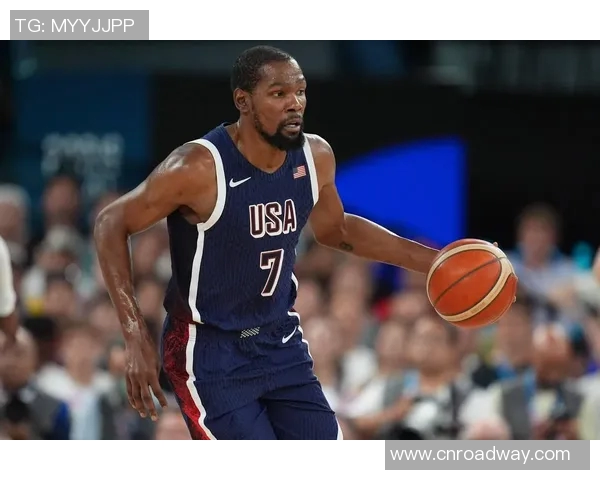 篮球球星与足球球星的差距分析：体能、影响力与职业生涯的多维对比